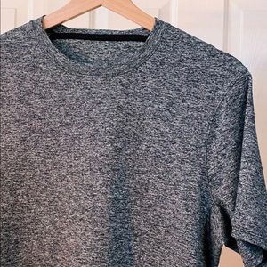 Ss shirt Heather Grey Men’s Medium Lululemon